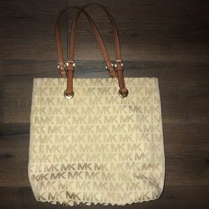 Large Michaels Kors tote